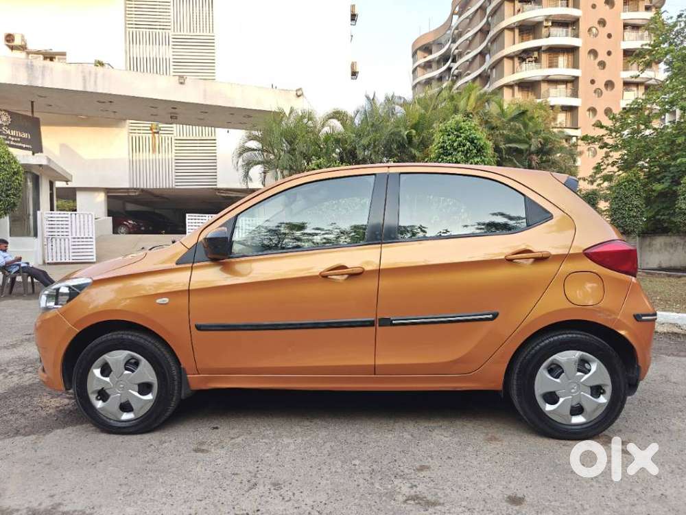 Tata Tiago 1.2 Revotron Xt, 2016, Petrol