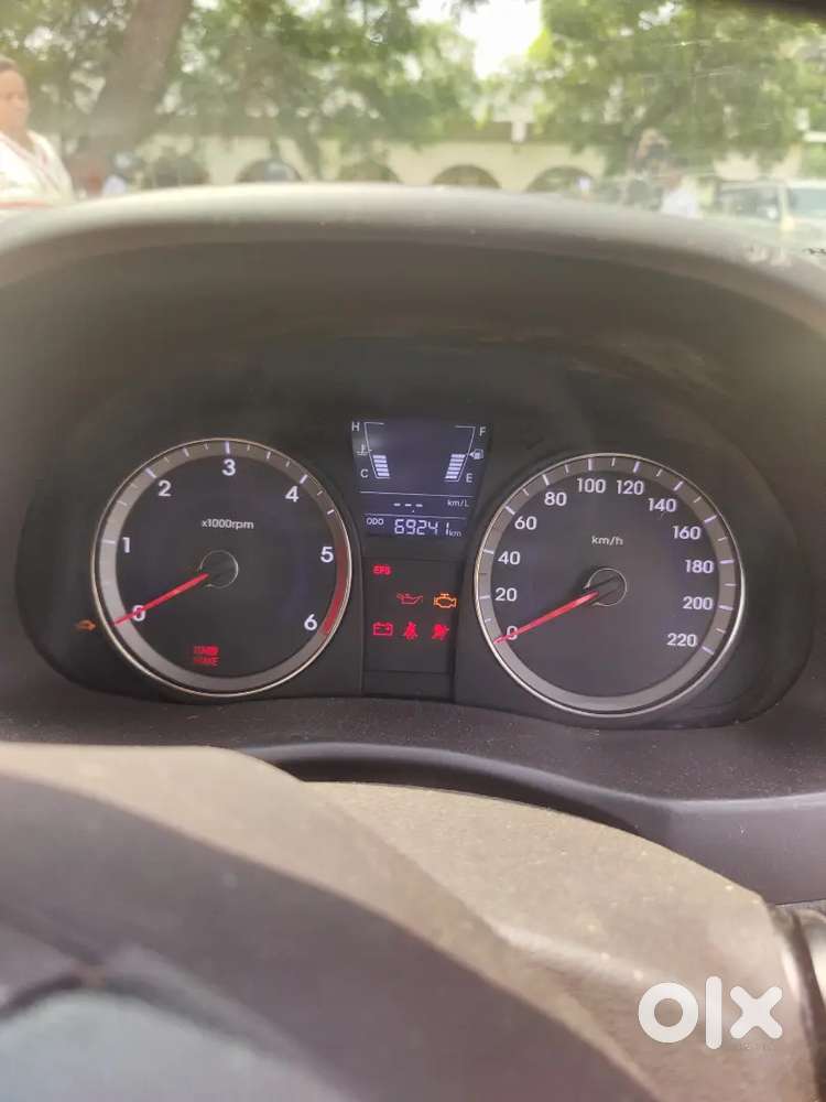 Hyundai Verna 2011 Diesel 69000 Km Driven