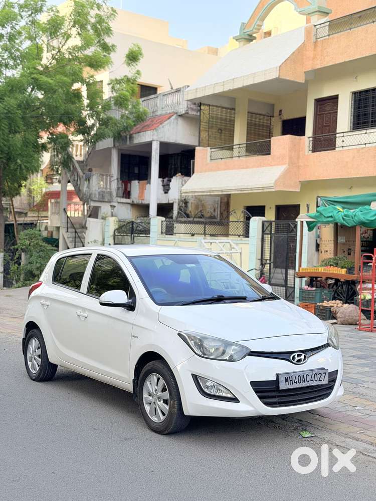 Hyundai I20 Sportz 1.2 Bs-iv, 2013, Petrol