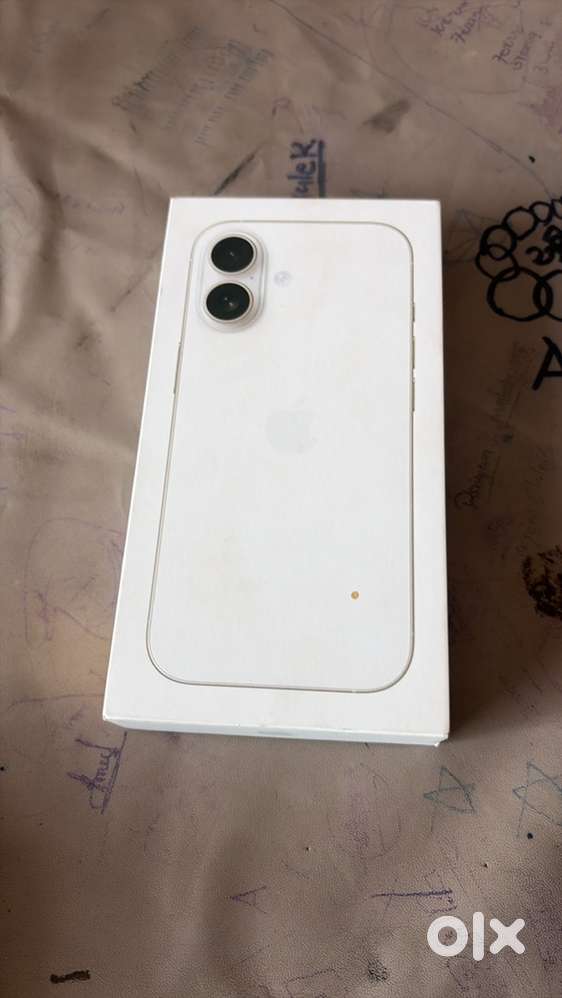 Iphone 17 white box pack