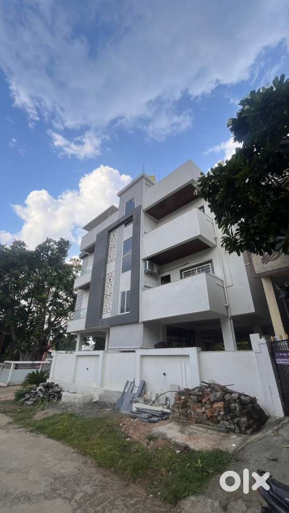 ROOMS AVAILABLE FOR RENT