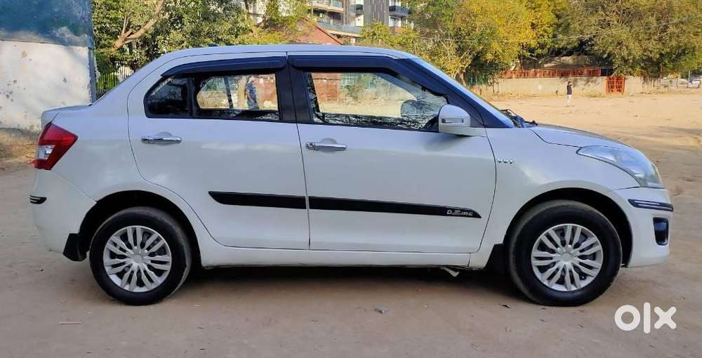 Maruti Suzuki Swift Dzire Vxi Optional, 2013, Petrol