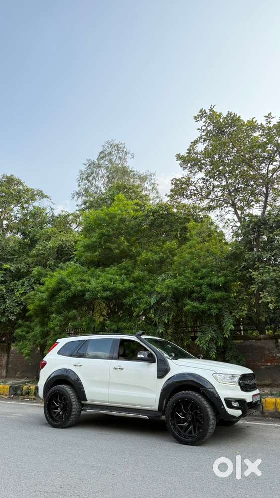 Ford Endeavour 3.2 4x4 (white)  Excellent Condition