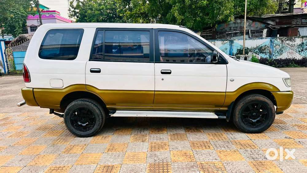 Chevrolet Tavera Lt 9 Str Bs Iv, 2014, Diesel