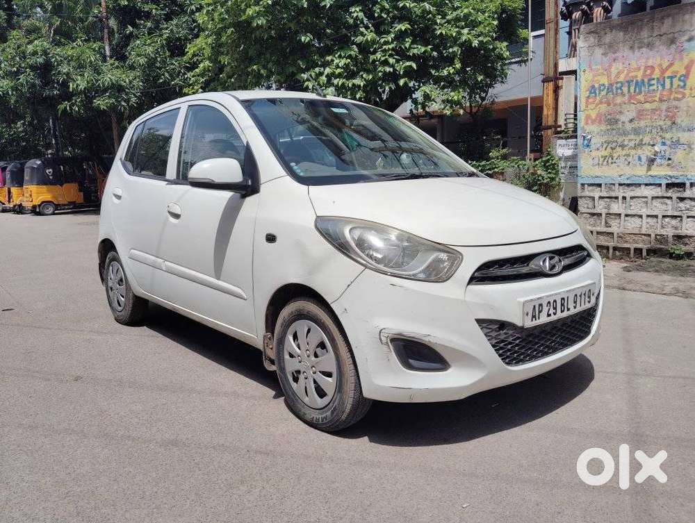 Hyundai I10 Sportz 1.2 At, 2011, Petrol