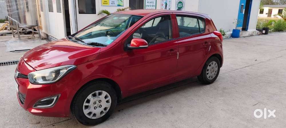 Hyundai I20 2013 Petrol Well Maintained