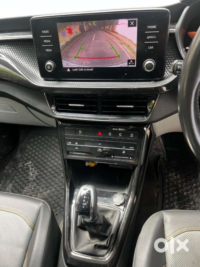 Skoda Kushaq 1.0 Tsi Style At, 2022, Petrol