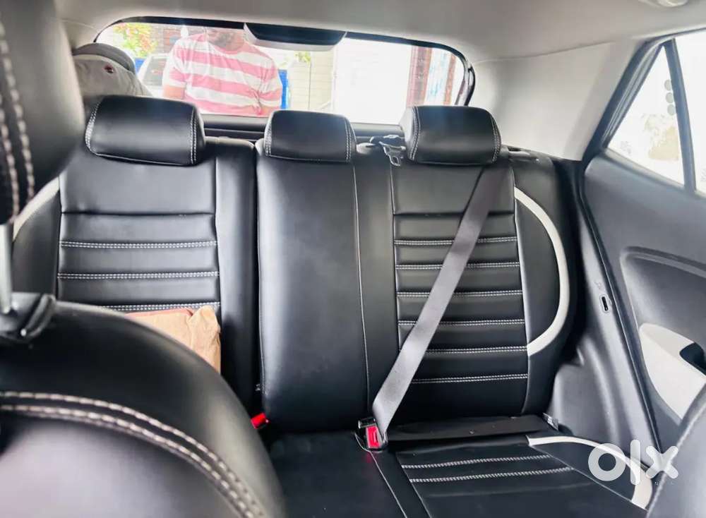 Hyundai Venue Petrol Manual 2024 Car