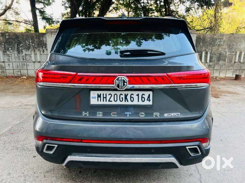 Mg Hector Plus Sharp Pro 1.5 Turbo Petrol Cvt 7 Str, 2023, Petrol