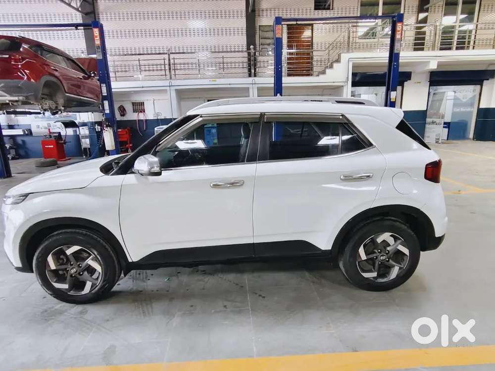 Hyundai Venue Crdi 2019 With Manual Transmission
