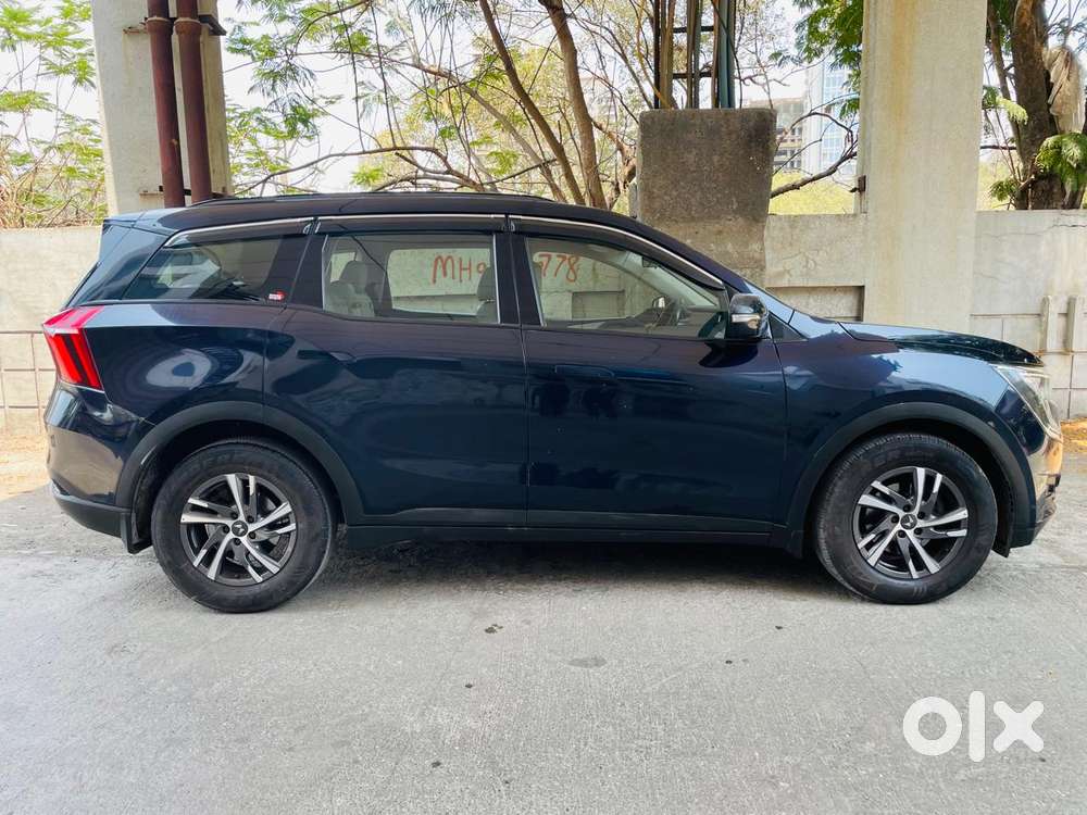 Mahindra Xuv700 2.0 Ax 5 Petrol Mt 7 Str, 2022, Petrol