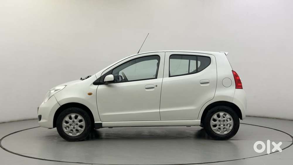 Maruti Suzuki A-star 1.0 Zxi, 2013, Petrol