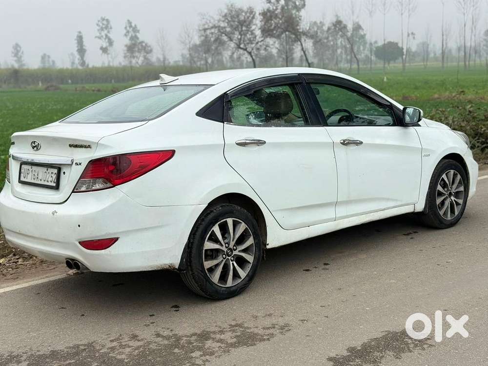 Verna 2012 Model. Amroha Transfer