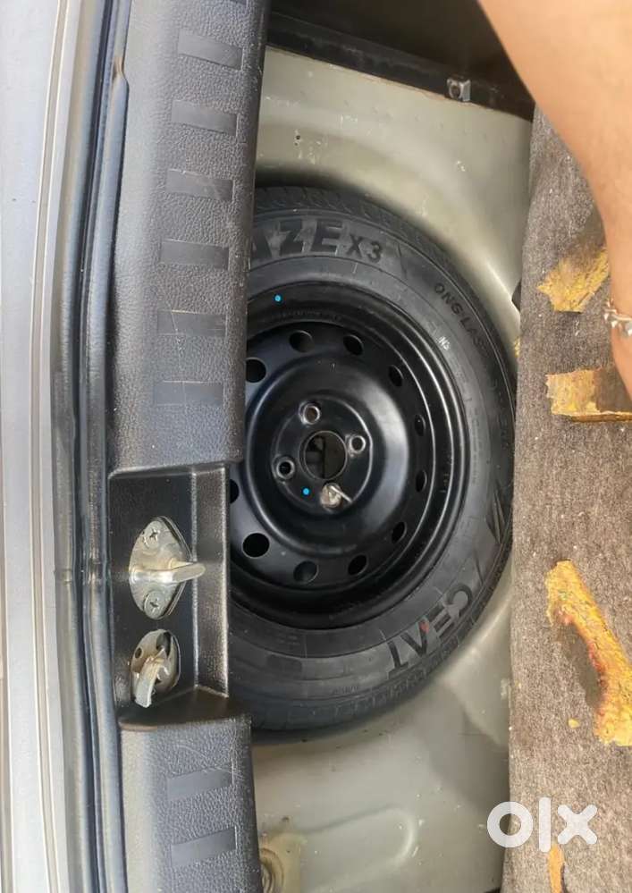 Good Condition 2015 Model Maruti Swift Vxi For Sale