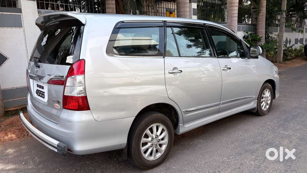 Toyota Innova 2.5 V 7 Str, 2014, Diesel