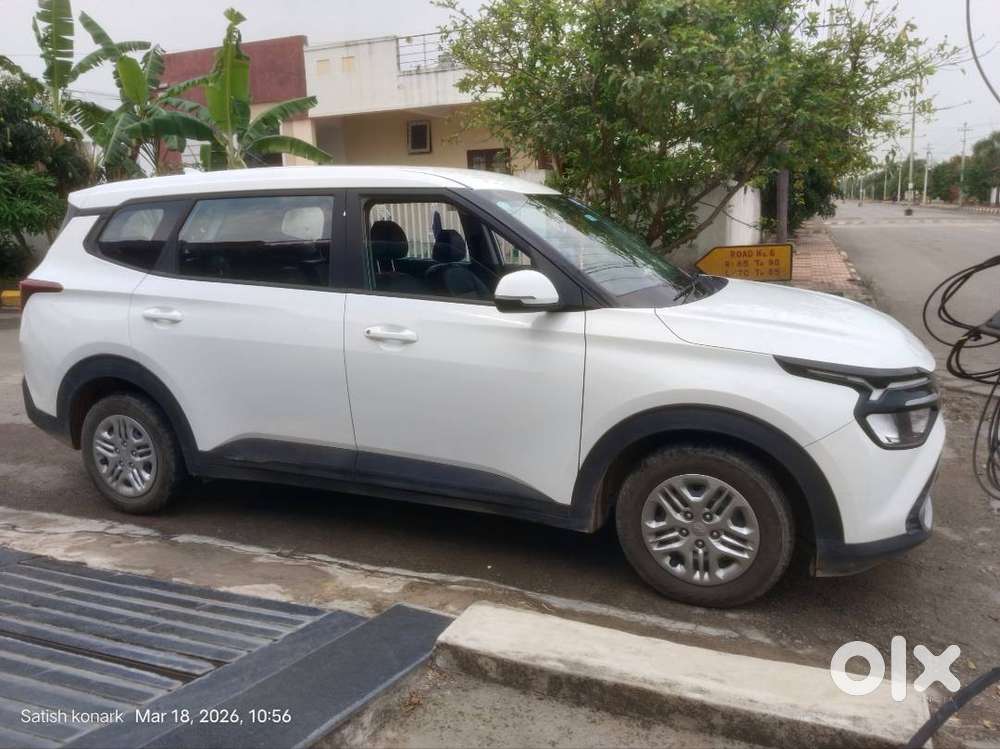 Kia Carens 2025