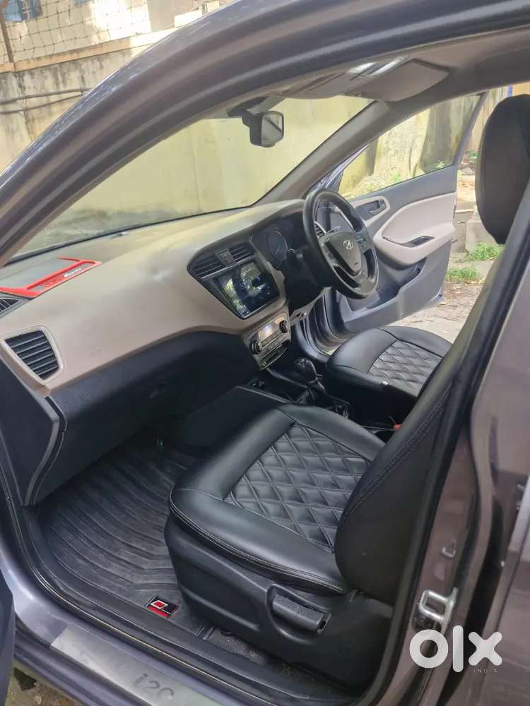 Hyundai New i20 2016 Petrol with amp woofer