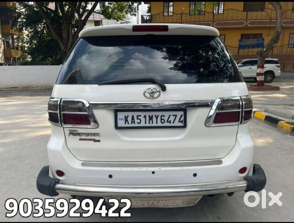 Toyota Fortuner 4x4 Mt 2.8 Diesel, 2011, Diesel