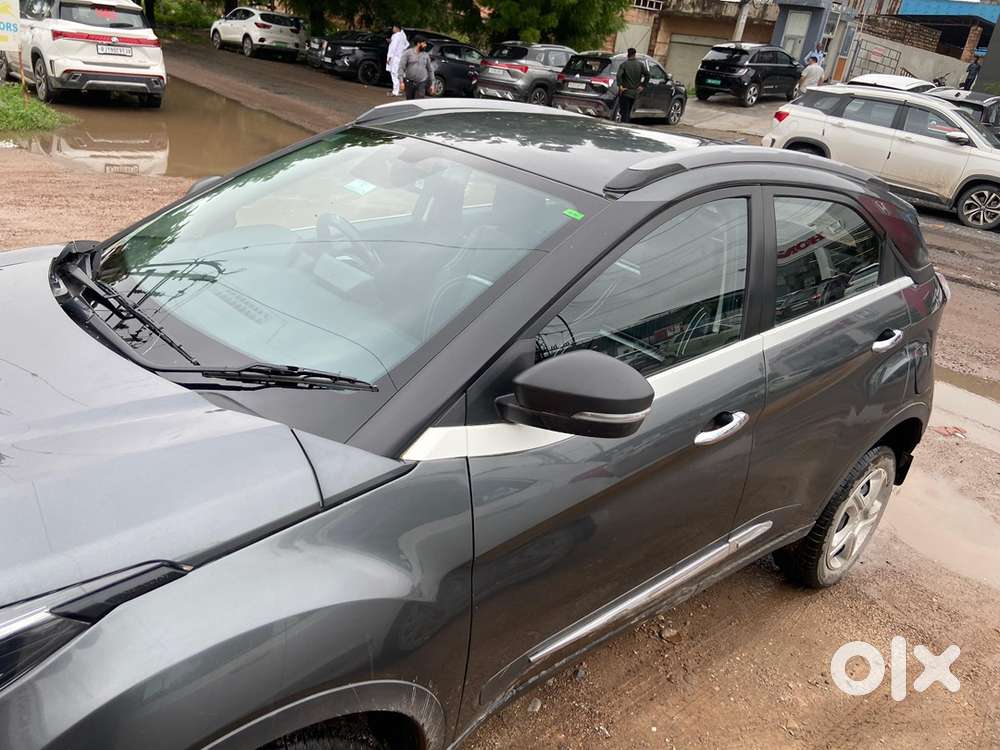 Tata Nexon Petrol 2023