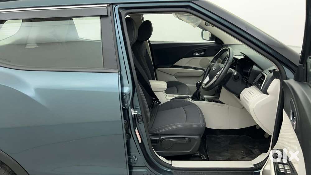 Mahindra Xuv300 W8 Amt Optional Diesel, 2022, Petrol