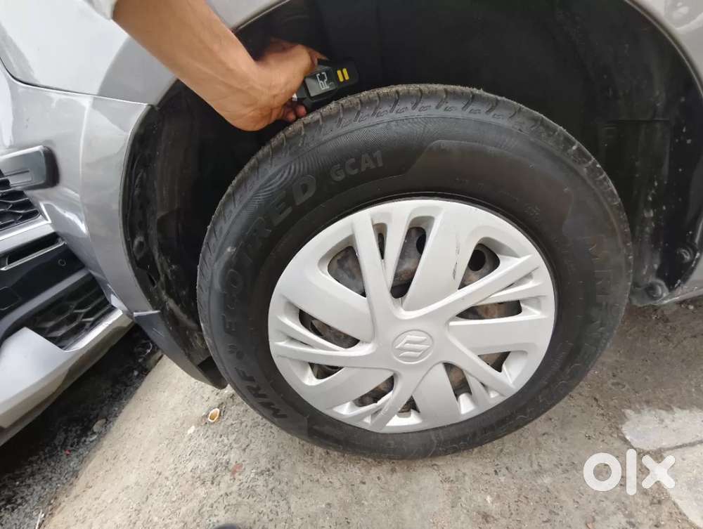 Maruti Suzuki Swift Vxi, 2016, Petrol