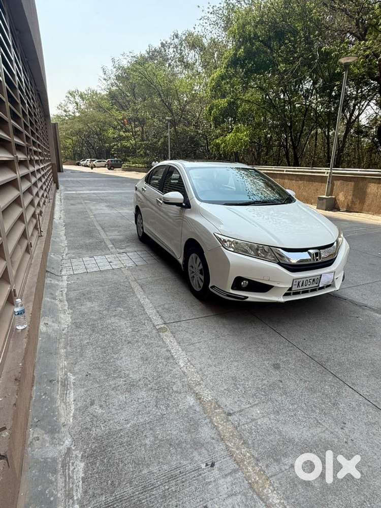 Honda City -automatic -sunroof-ivtec-vx
