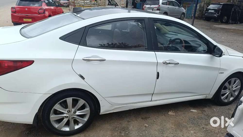 Hyundai Verna 2013 Diesel 135000 Km Driven