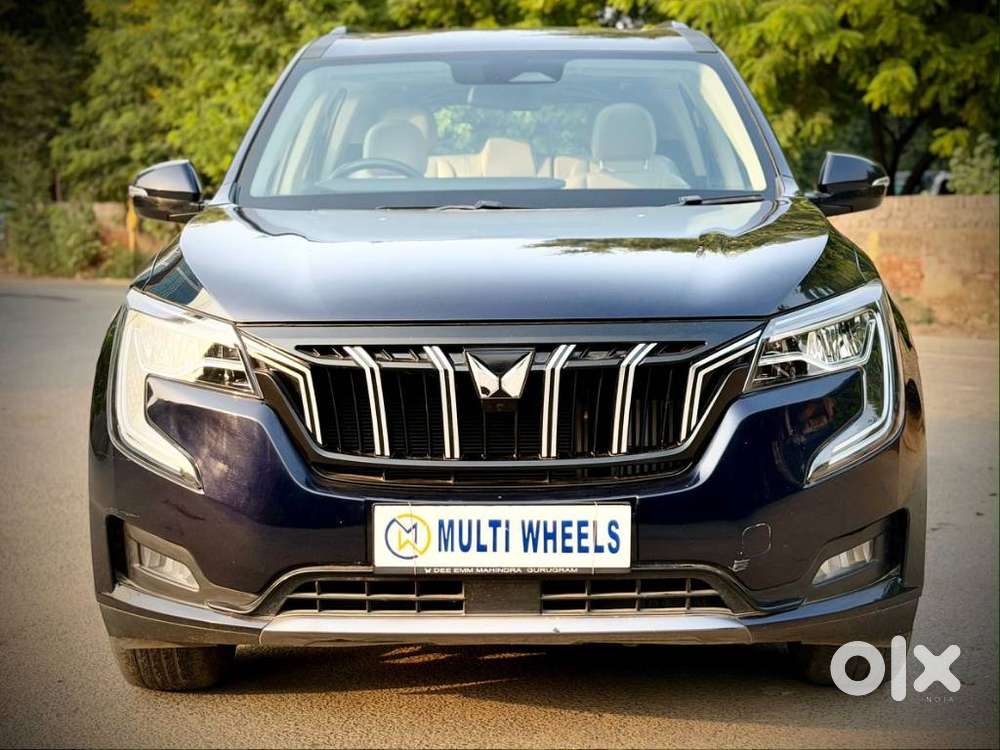 Mahindra Xuv700 2.0 Ax 7 Petrol At Str, 2023, Petrol