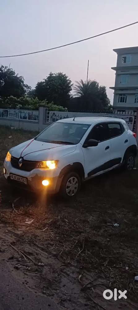 Renault Kwid 2016 Petrol Well Maintained
