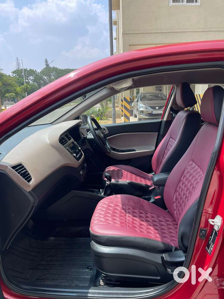 Hyundai I20 Petrol Asta Option, 2018, Petrol