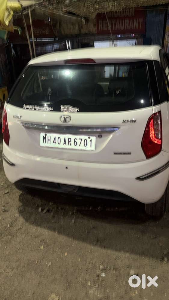 Tata Bolt Petrol 2016