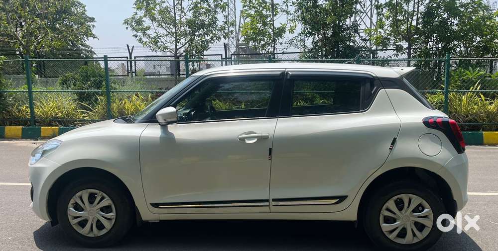 Maruti Suzuki Swift Vxi 1.2 Abs Bs-iv, 2019, Petrol