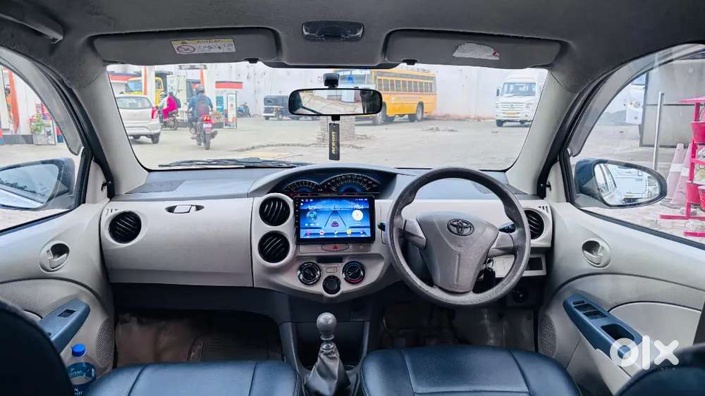 Toyota Etios Liva 2015 Re