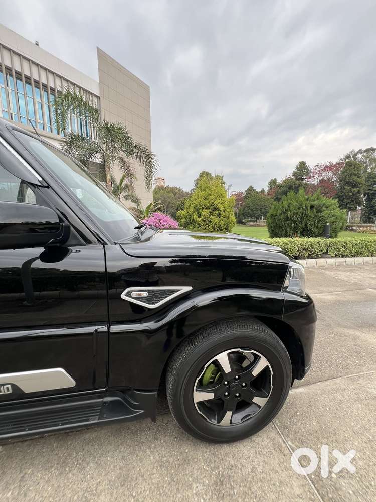 Mahindra Scorpio Classic 2.2 S 11 Mt 7 Cc, 2024, Diesel