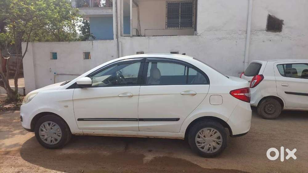 1st Owner. Single Handed Car- Tata Zest-39300 Kmt