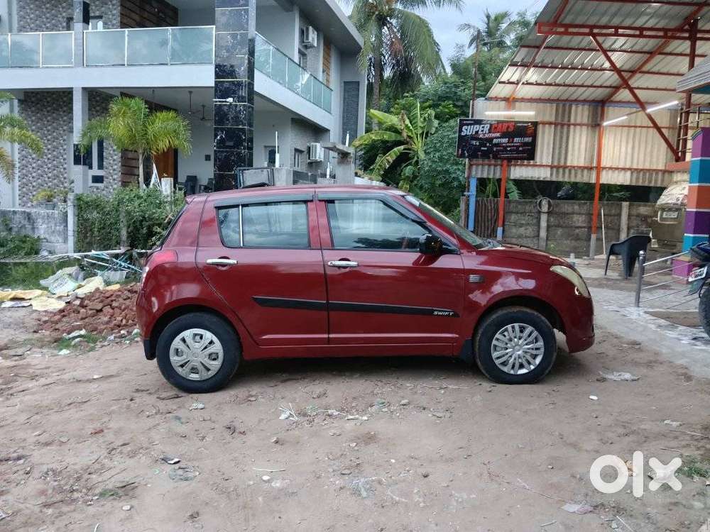 Maruti Suzuki Swift 1.2 Lxi (o), 2006, Petrol
