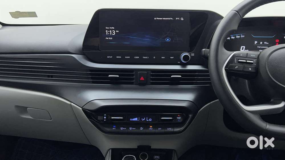 Hyundai New I20 1.2 Asta (o) Ivt, 2023, Petrol