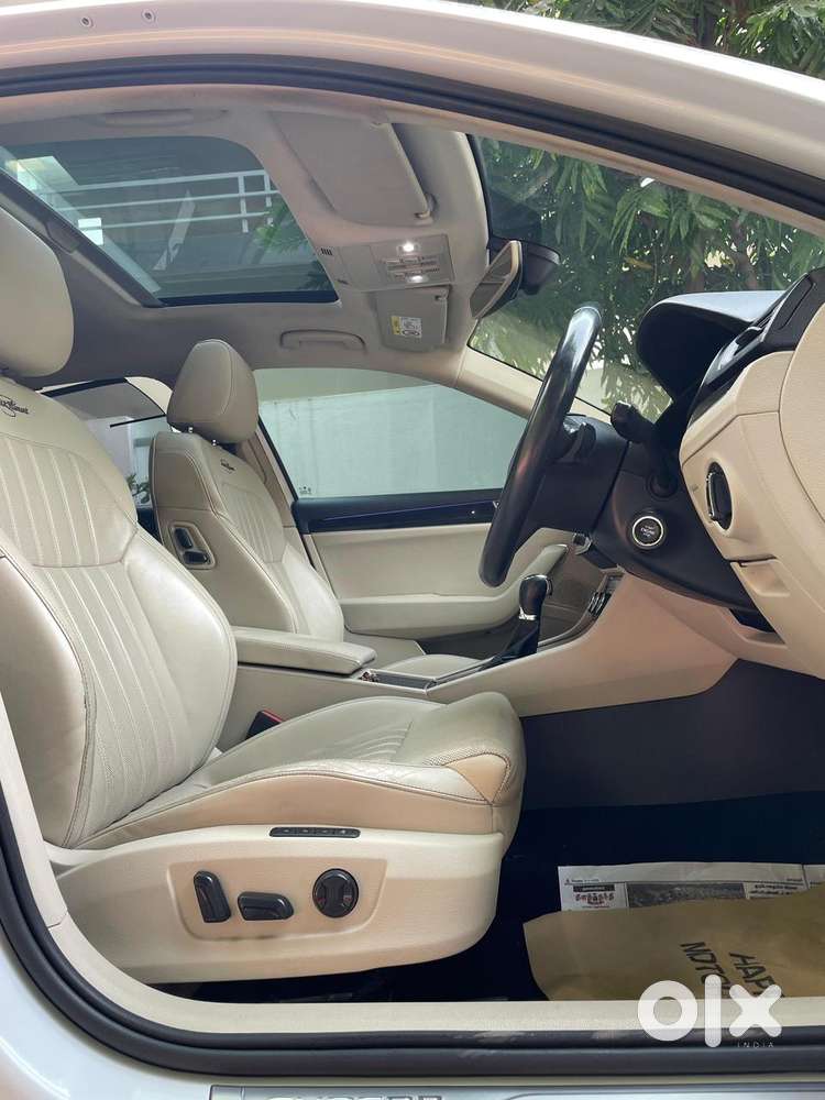 Skoda Superb 2.0 L&k Tsi At, 2020, Petrol