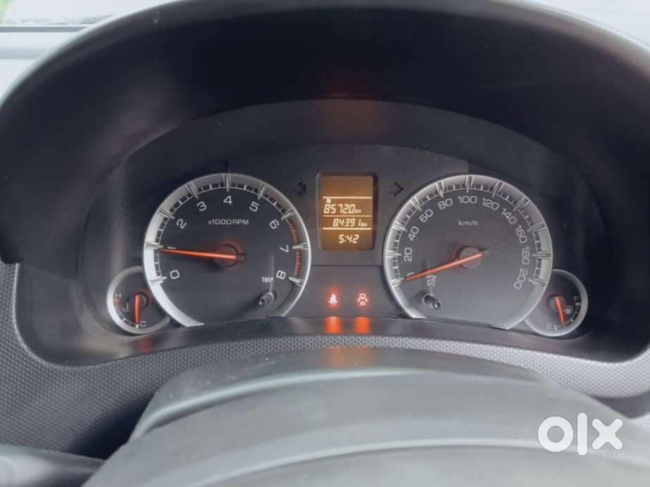 Maruti Suzuki Swift Vxi, 2017, Petrol