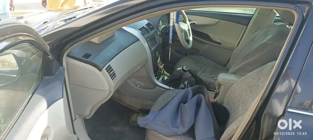 Toyota Corolla Altis 2011 Diesel