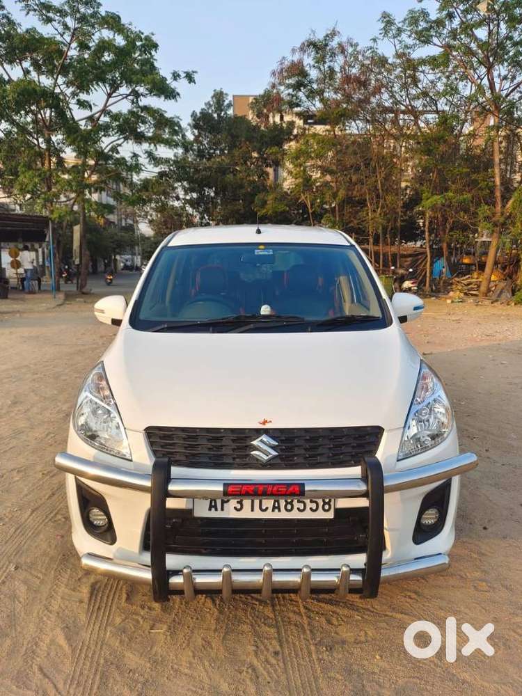 Maruti Suzuki Ertiga 2012-2015 Vdi, 2012, Diesel