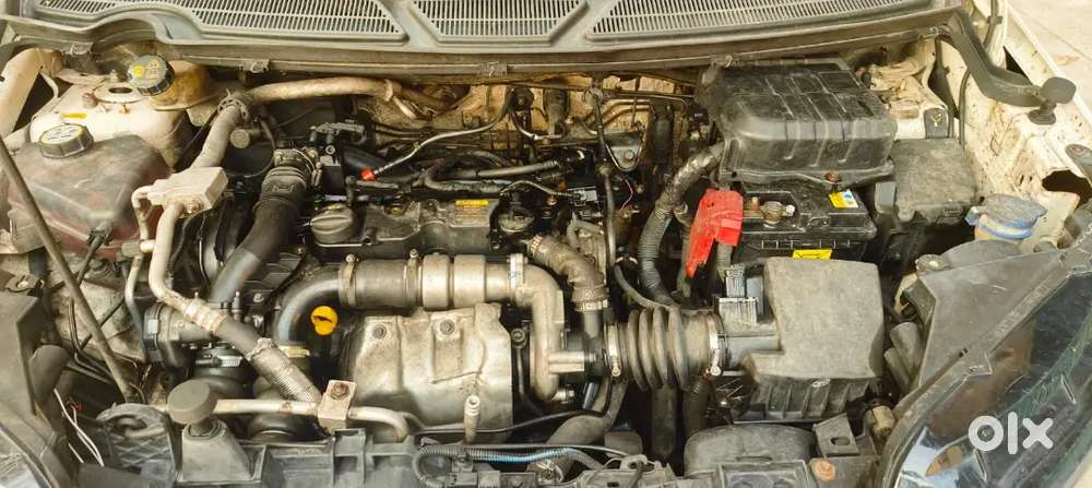 Ford Escort 2013 Top End