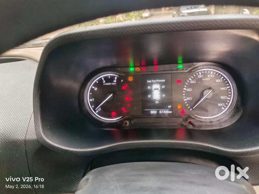 Mahindra Bolero Neo 1.5 N8, 2023, Diesel