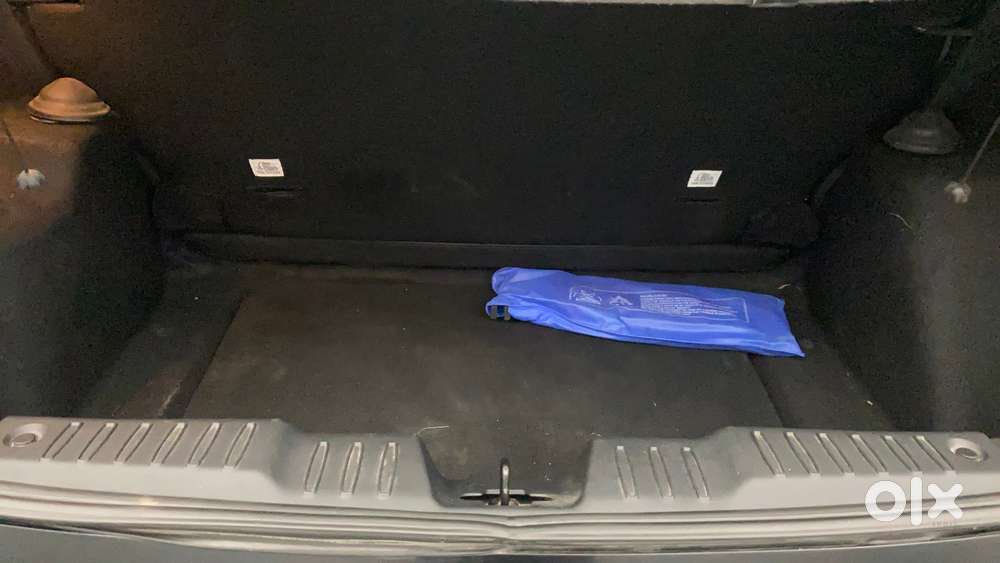 Tata Altroz Xz Plus I-turbo (s) Dark Edition, 2023, Petrol