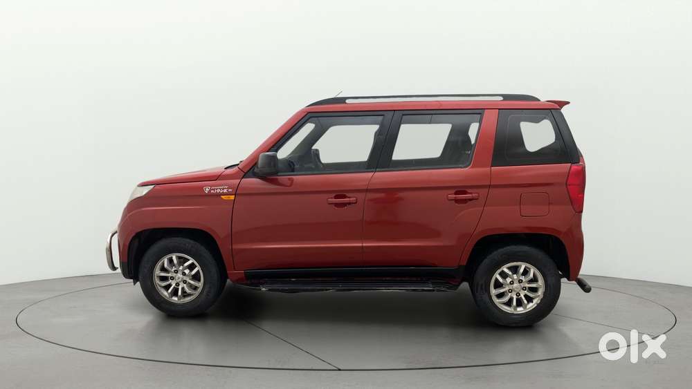Mahindra Tuv 300 T8 Amt, 2016, Diesel