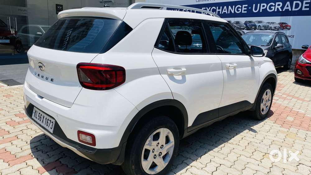 Hyundai Venue S Mt 1.2 Kappa, 2022, Petrol