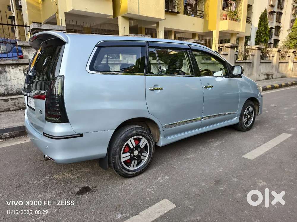 Toyota Innova V 2006