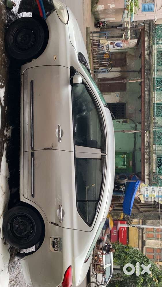 Nissan Sunny Petrol 2012