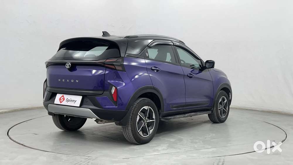 Tata Nexon Fearless Plus S Purple 1.2 Revotron Petrol 7dca Dual Tone..