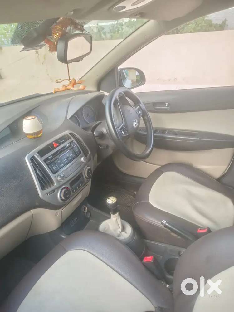 Hyundai I20 Sportz 2012 Manual Petrol